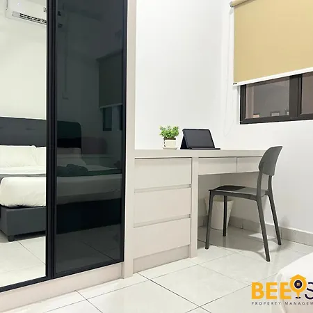 Youth City Residence Family Suite Klia Aeon Mall Nilai Usim Bagian luar foto
