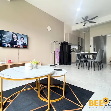 Youth City Residence Family Suite Klia Aeon Mall Nilai Usim Bagian luar foto