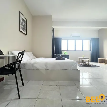 Youth City Residence Family Suite Klia Aeon Mall Nilai Usim Bagian luar foto