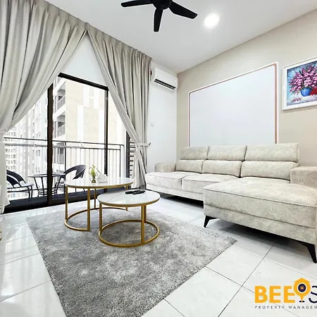 Youth City Residence Family Suite Klia Aeon Mall Nilai Usim Bagian luar foto