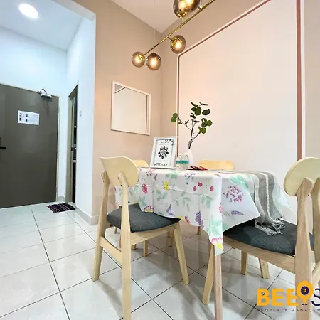 Youth City Residence Family Suite Klia Aeon Mall Nilai Usim Bagian luar foto