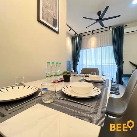 Youth City Residence Family Suite Klia Aeon Mall Nilai Usim Bagian luar foto